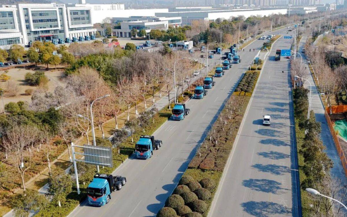 2026开门红 | 徐工纯电物流车“向新”西南