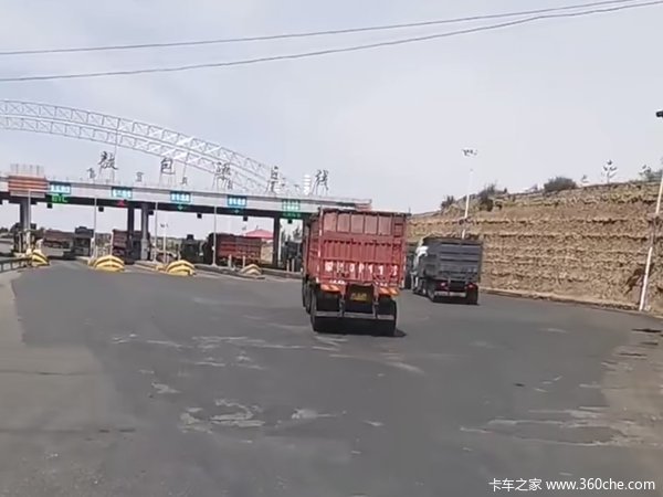 1200公里17个收费站 国道竟比高速还费钱！