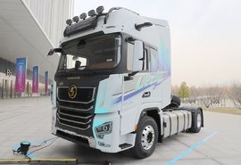 L2+辅助驾驶 560马力 12.5L排量 德龙G6000把科技融入到细节里！