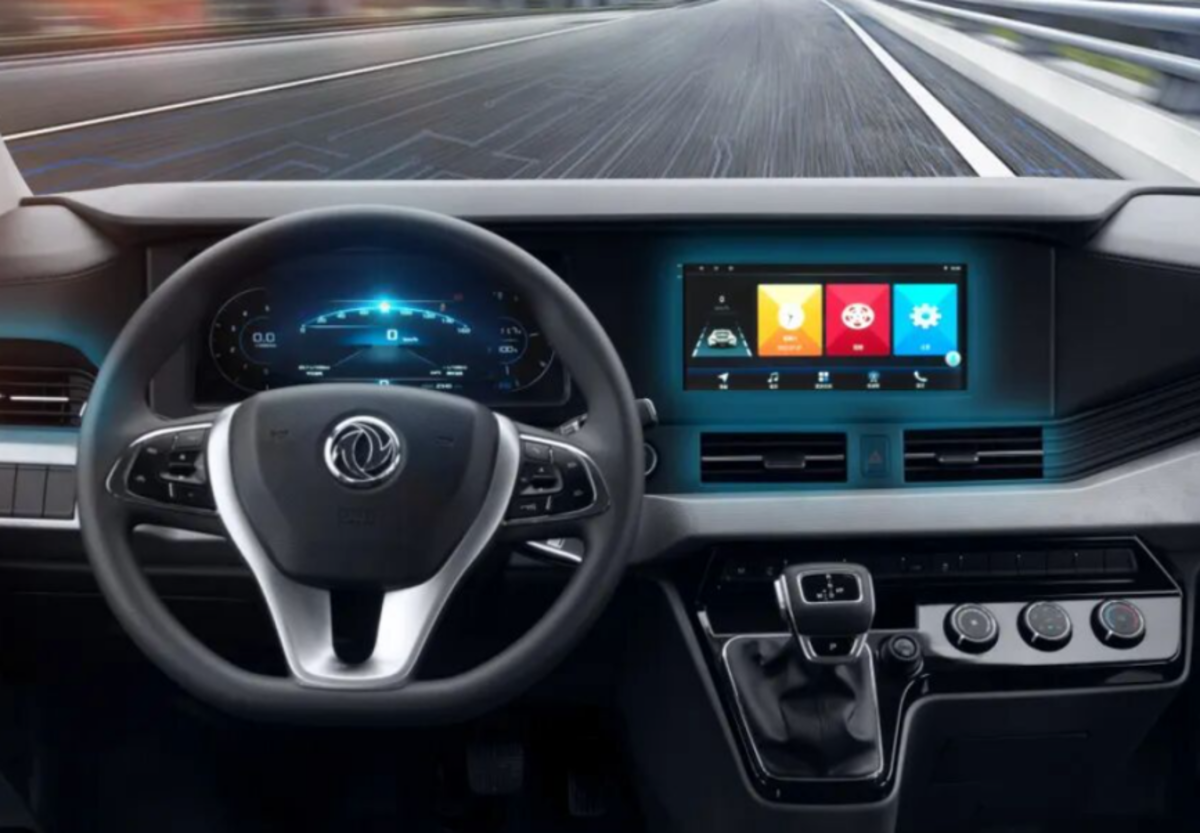 选大空间商用车型,不必犹豫,东风御风V9+值得你优先考虑