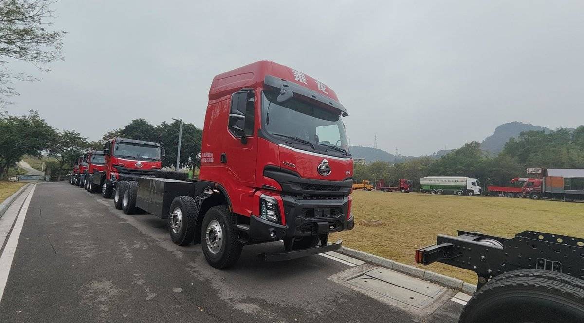 全维度硬核实力!乘龙H7 8X4纯电自卸车