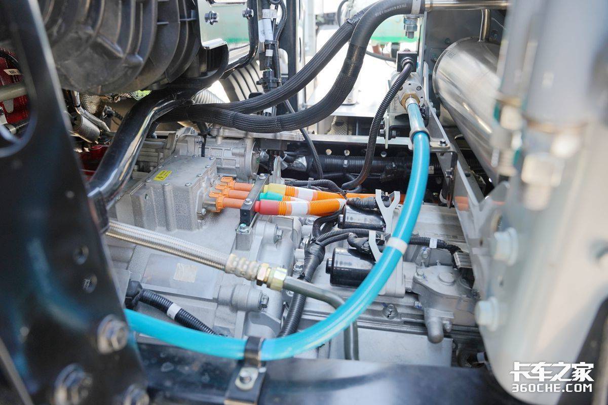 �����ؿ�i׷��&nbsp;&nbsp;720����&nbsp;LNG�춯ǣ����