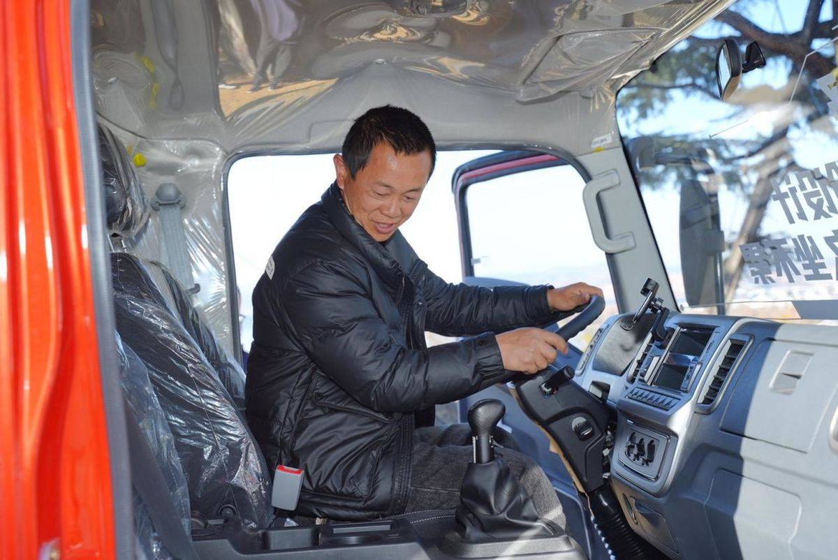 HOWO猛士 承运山海 | 中国重汽HOWO轻卡自卸车上市盛典圆满成功IMG_256