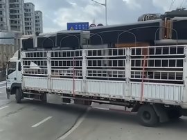 半挂+大板 四米二神车究竟什么时候能刹车？