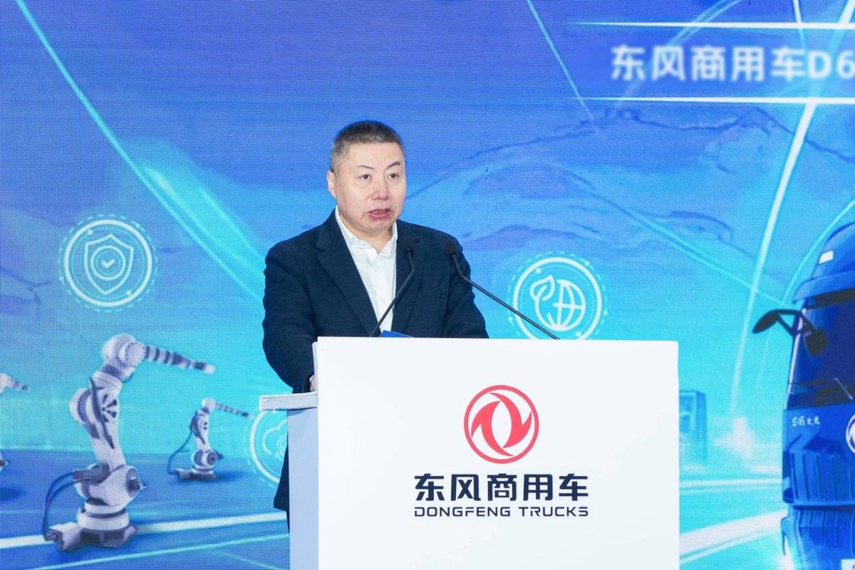 新产线 新使命 新征程 东风商用车智慧工厂正式投产 D600新品亮相十堰0029f41112ebf4437b205b4808d56bfb