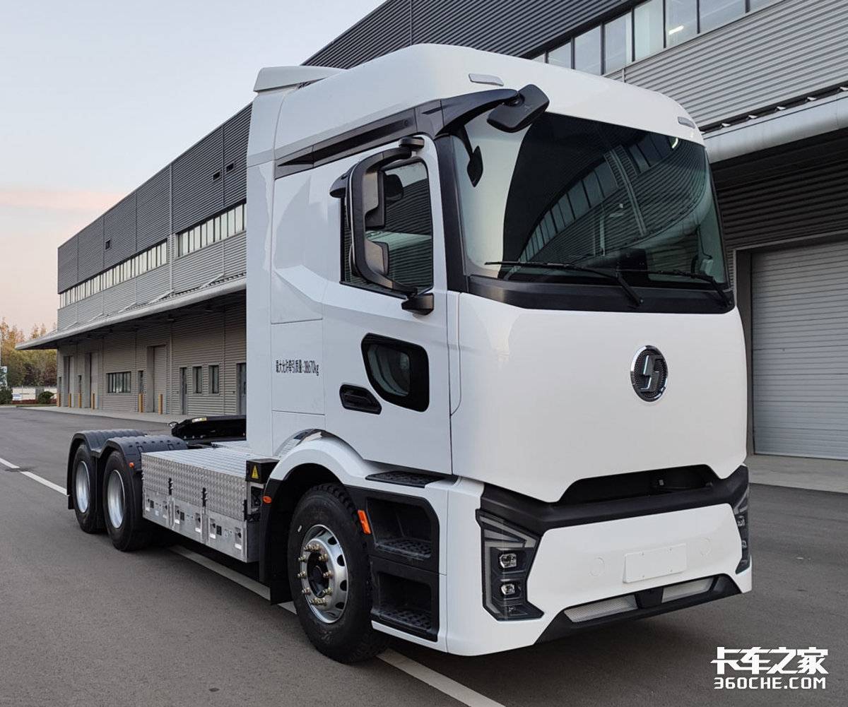 第402批公告亮点:陕汽新品亮相 东风解放都推智驾车型