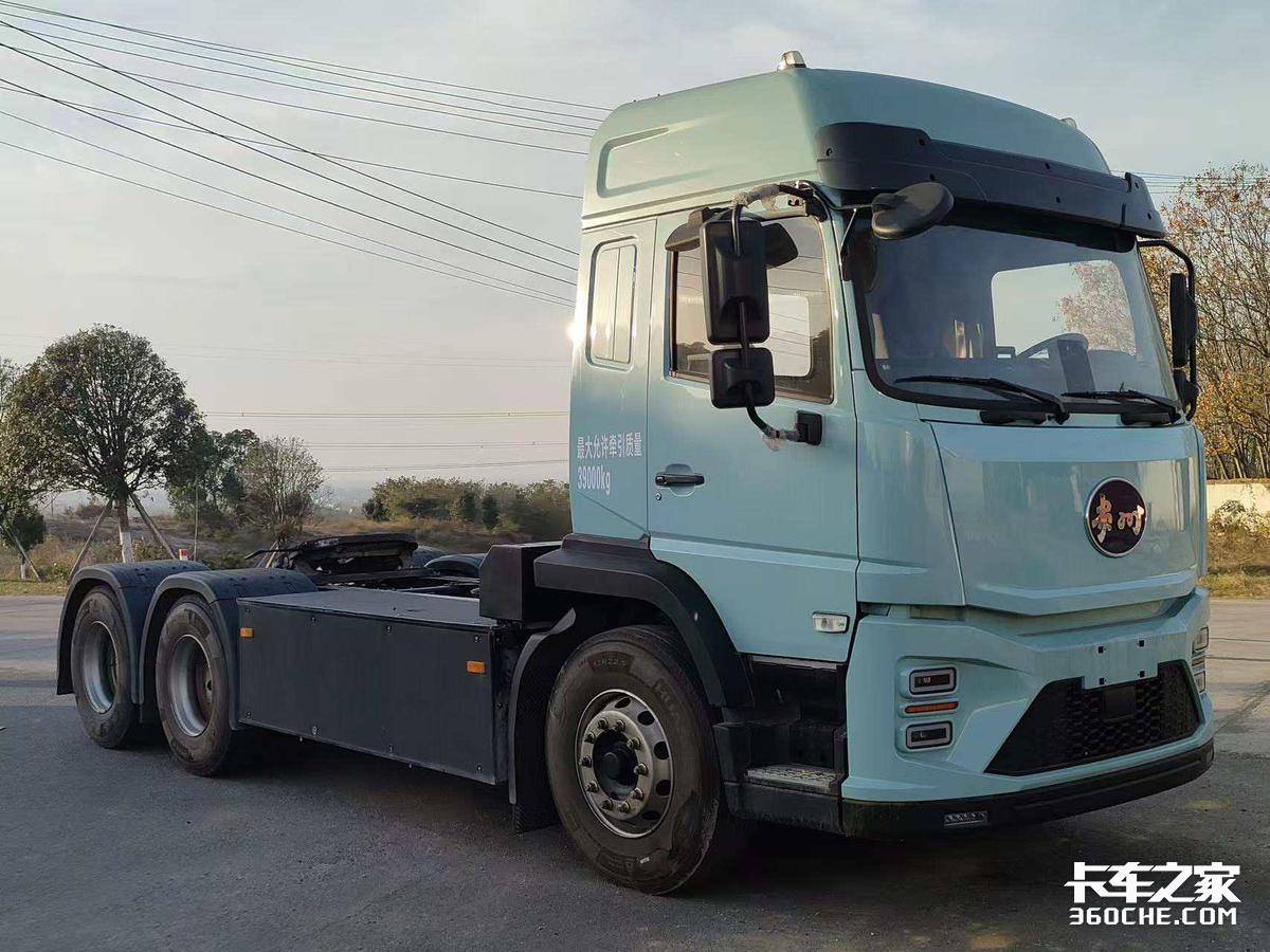 第402批公告亮点:陕汽新品亮相 东风解放都推智驾车型