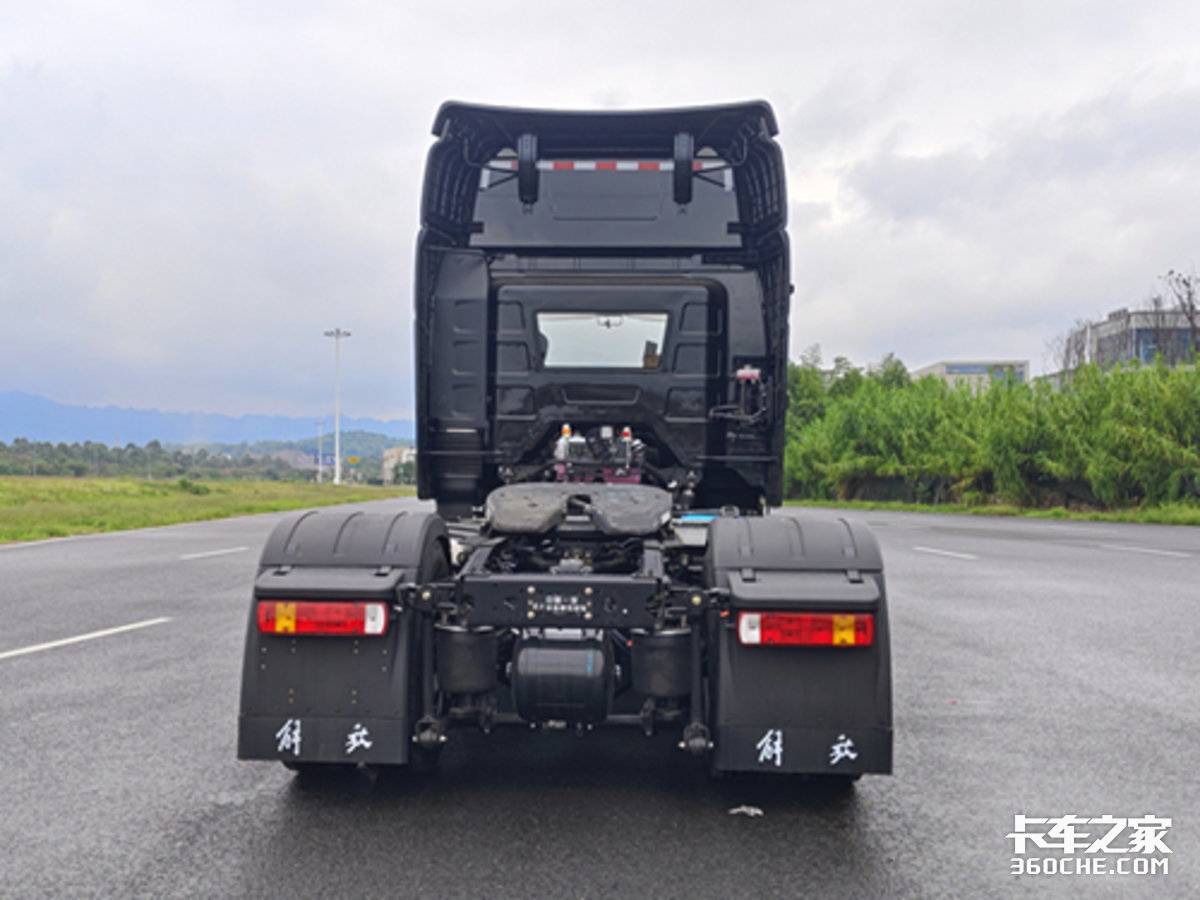 第402批公告亮点:陕汽新品亮相 东风解放都推智驾车型