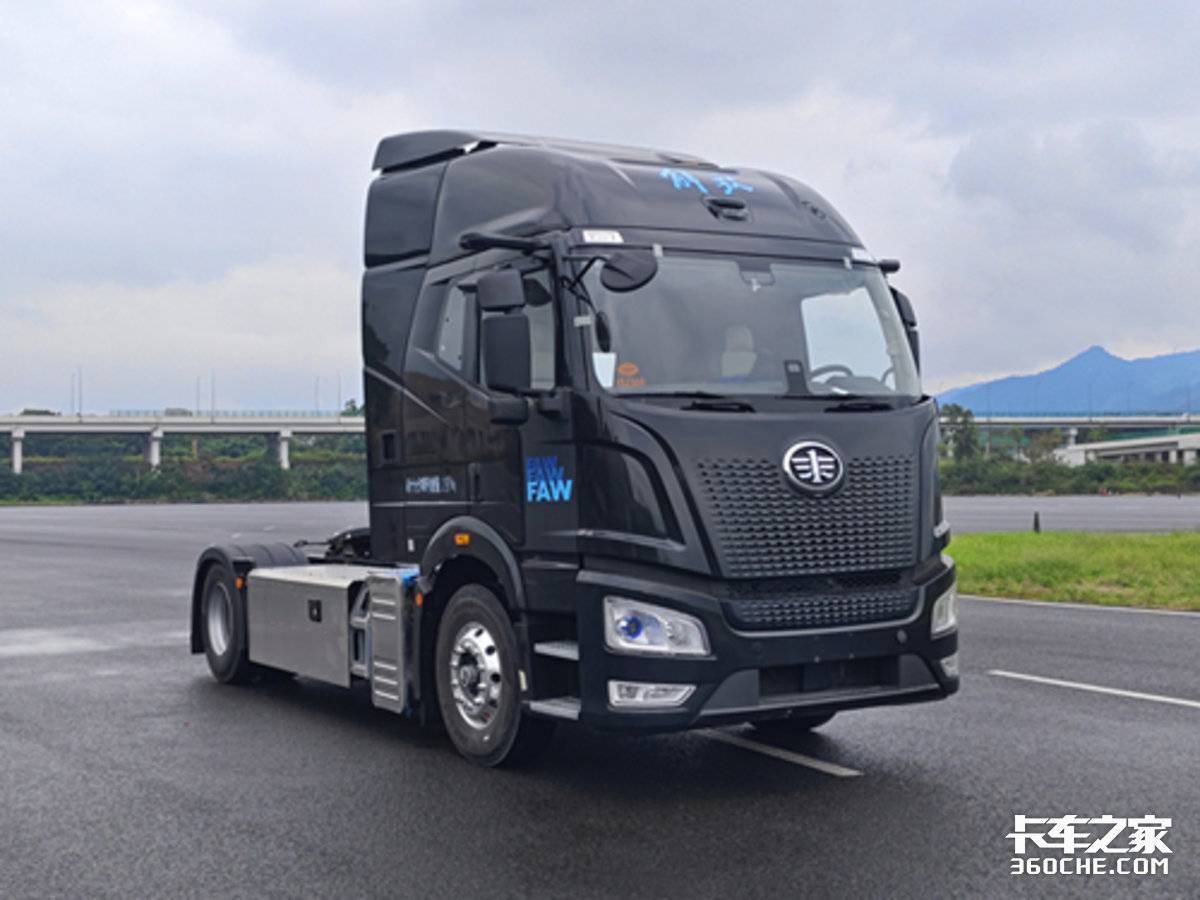 第402批公告亮点:陕汽新品亮相 东风解放都推智驾车型