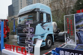 560马力燃气车 自重最低8.25吨 陕汽商用车新品德御Q500上线！