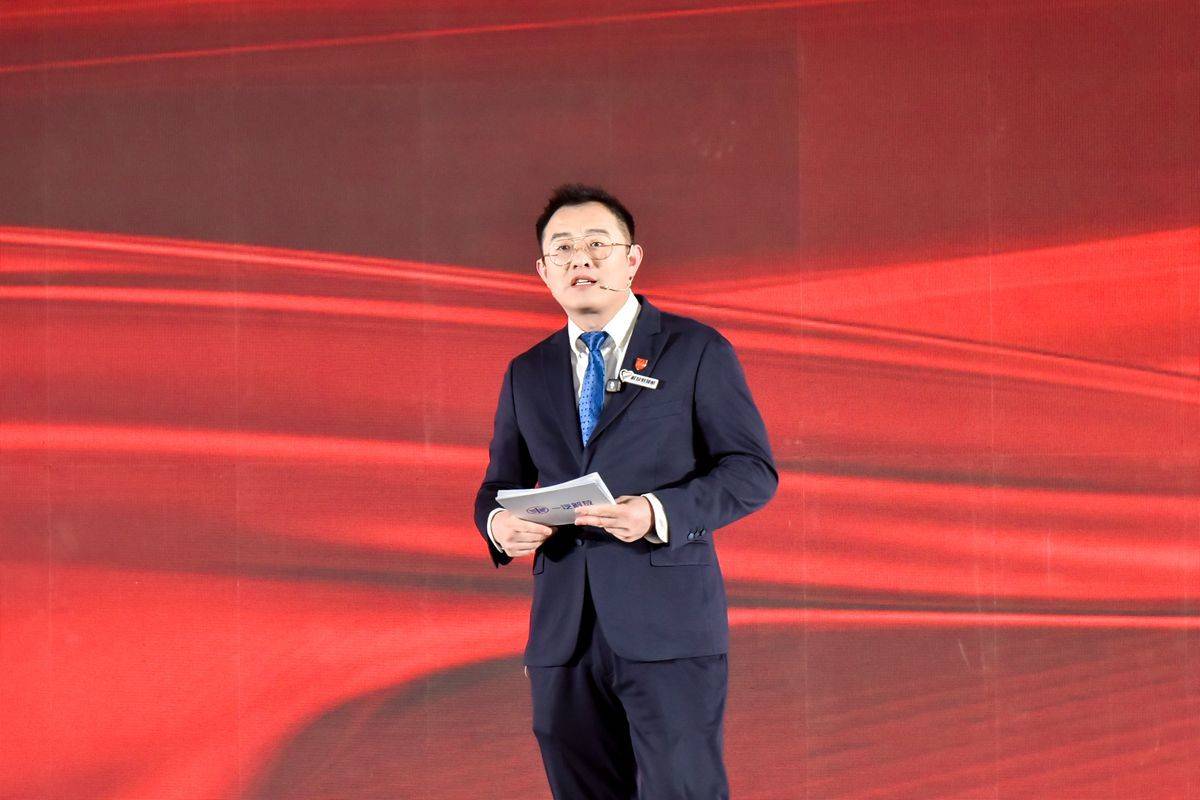 质越200万 擎领新征程 J6销量突破200万辆 解放J6 Pro正式上市!