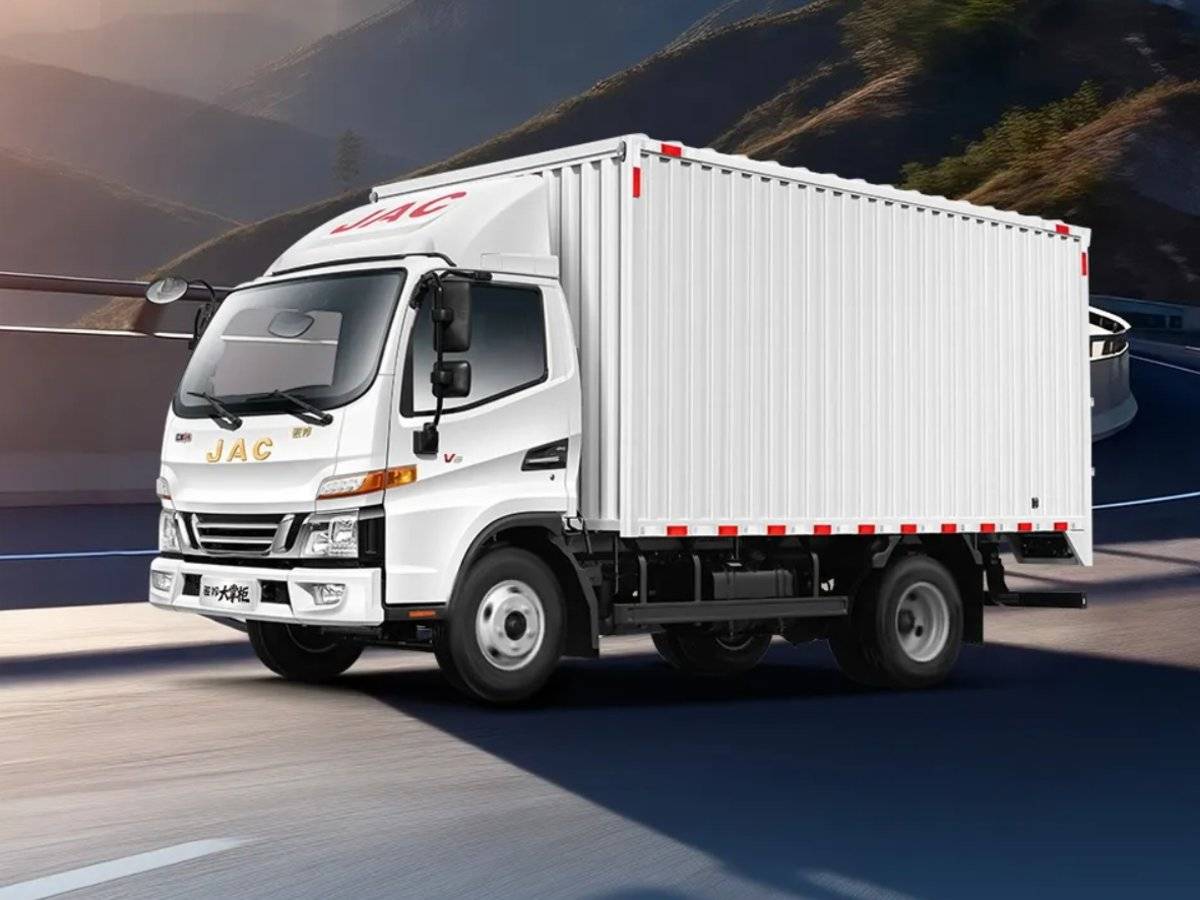 开骏铃大掌柜:一家三口齐上阵 穿街入巷全能干ce2969adf66c7abb17ec9c4b8b7dfd4d