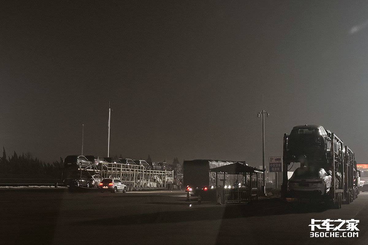 河南轿运车直击:白天全合规晚上全超限?治超不是面子工程