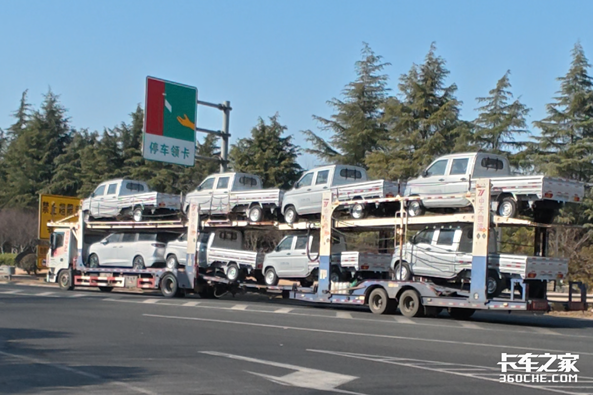 河南轿运车直击:白天全合规晚上全超限?治超不是面子工程