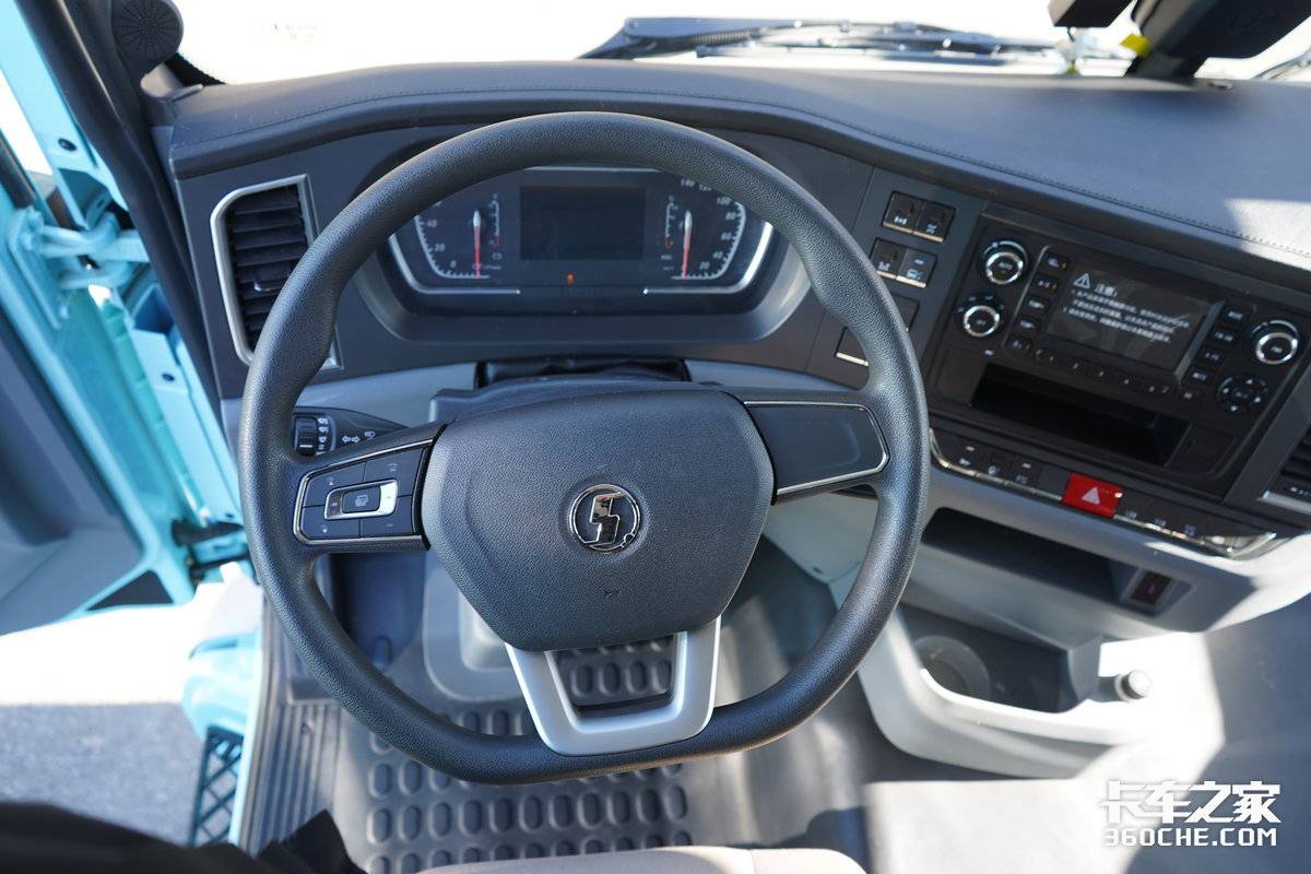 262度电池包+1640L储氢瓶 帝江Re系燃电牵引车续航超600公里