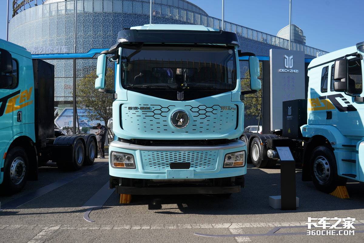 262度电池包+1640L储氢瓶 帝江Re系燃电牵引车续航超600公里
