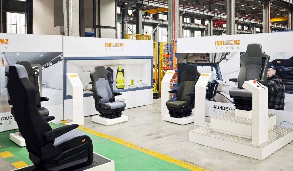 伊思灵华泰深向科技产品创新技术展图片3