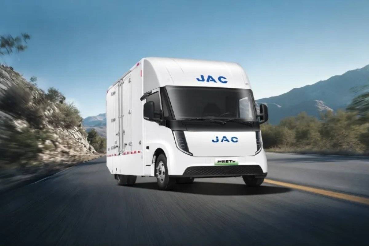 跑运输的兄弟请看江淮1卡坤鹏ET9！让你省时省钱更舒服e301b66c57aa685ba10315236b91900a