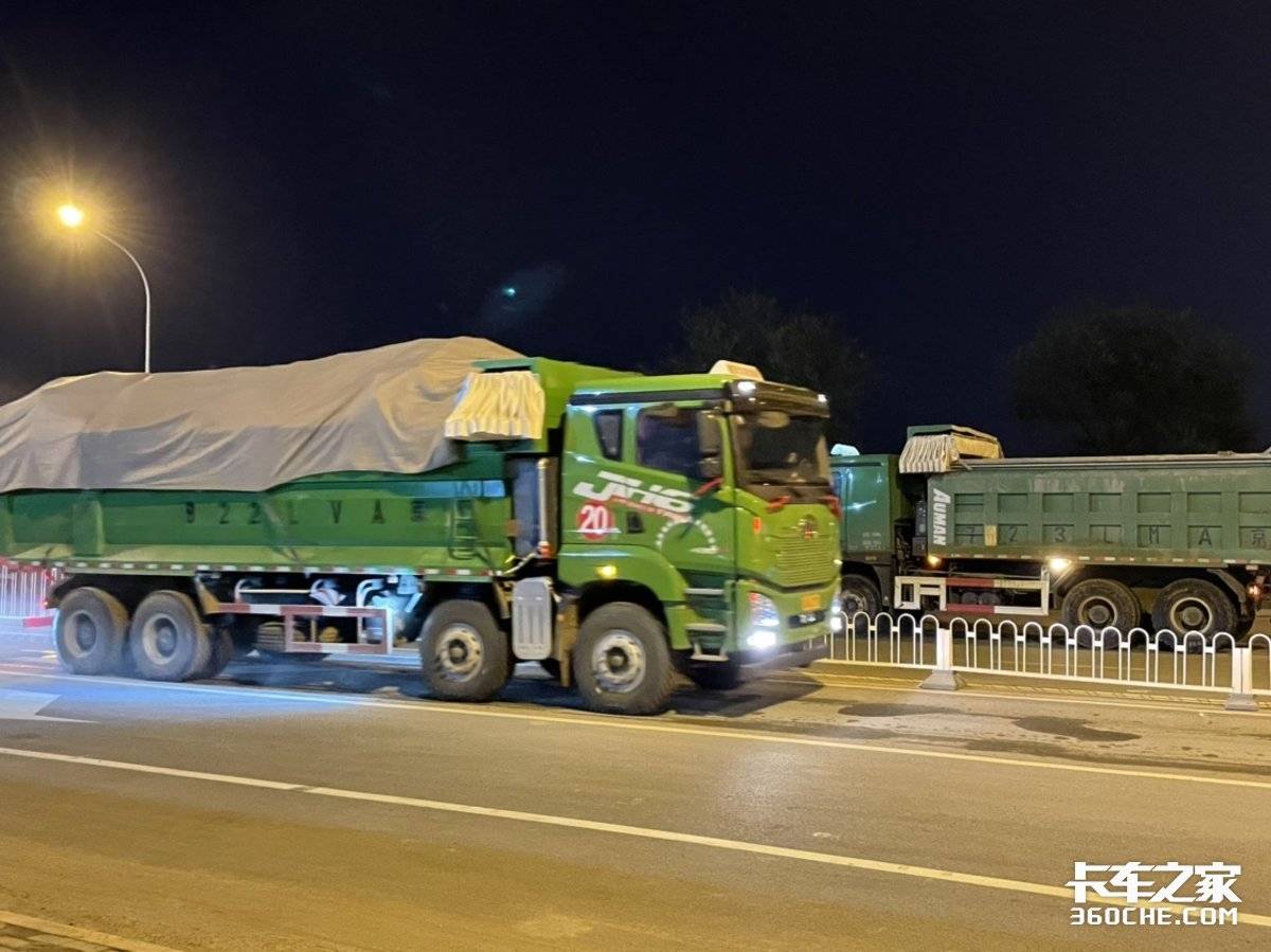 举报百吨王最低奖励3000元!全国何时能迎来治超公平秤?