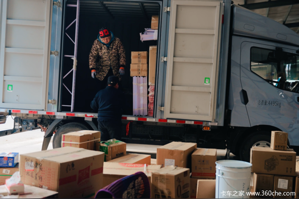 长途干线萎缩，短途接驳崛起，卡车车队的业务重心怎么转移？