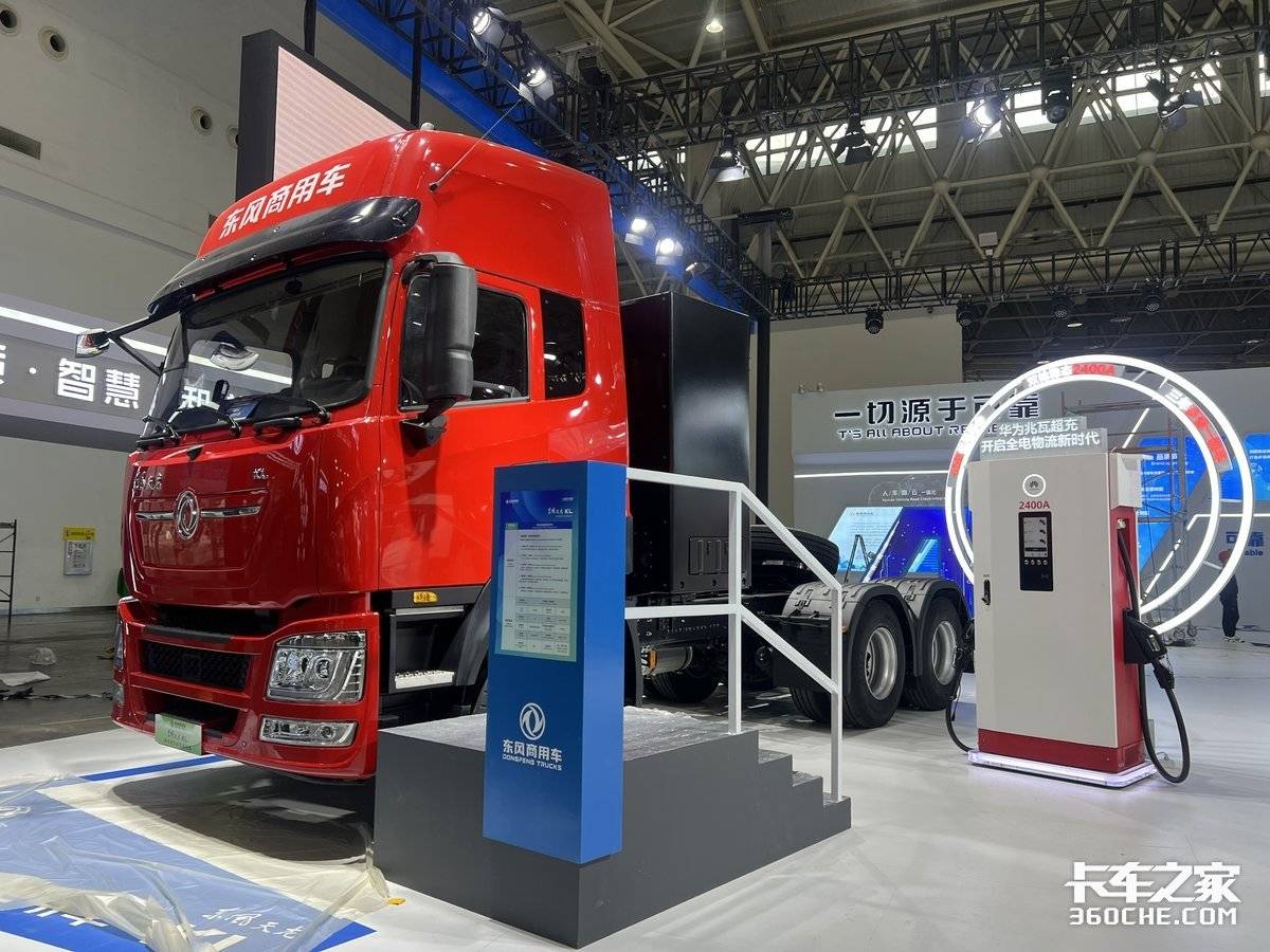 告别漫长等待!兆瓦级超充+换电普及,卡友跑车更省心、更赚钱