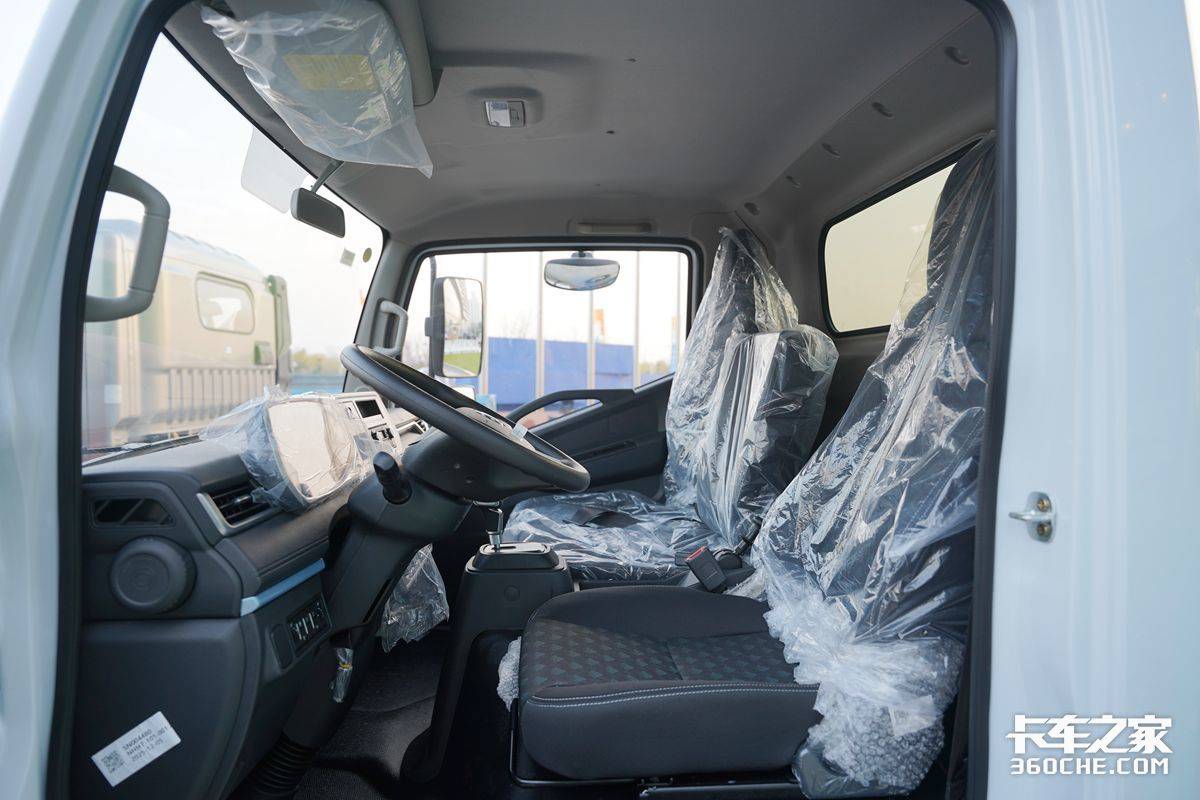 多利卡D6混动版 全新混动架构带来更低油耗与更高效率