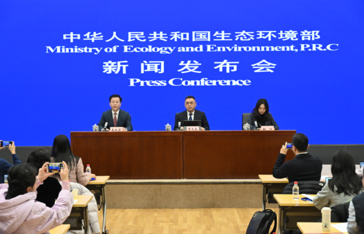 生态环境部定调:国七加快制定!卡车越换越贵,司机出路在哪?