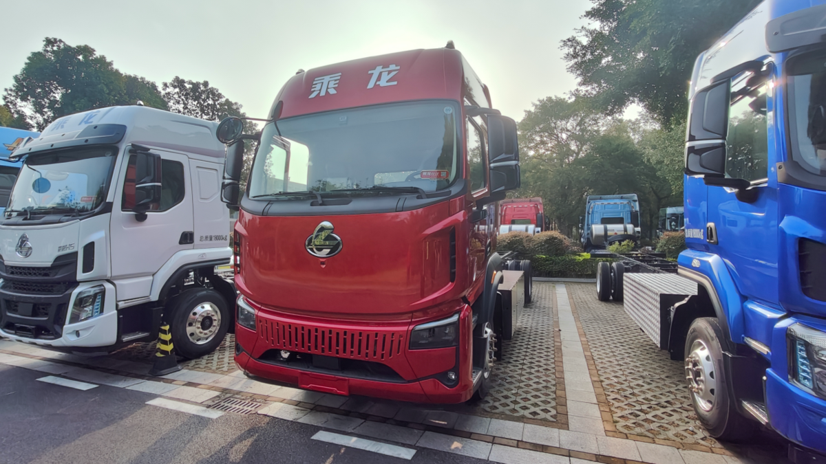 从用户需求中诞生的创富利器 乘龙翼威5全国重磅上市15144595