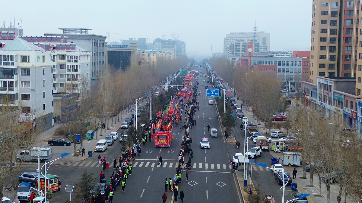 新春锣鼓闹元宵 东风股份创高潮