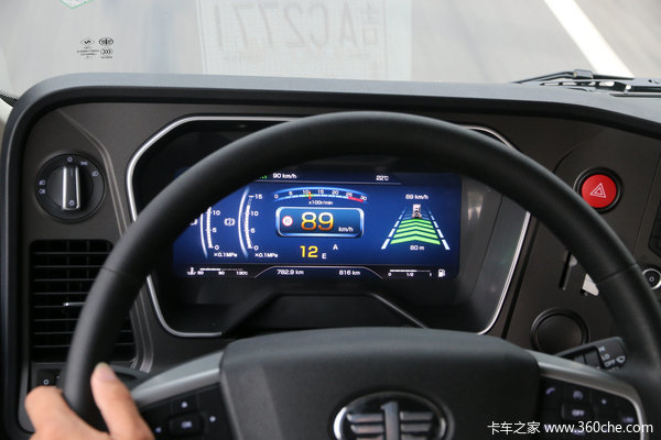 2026 货车新规！辅助驾驶成标配，让长途货运不遭罪