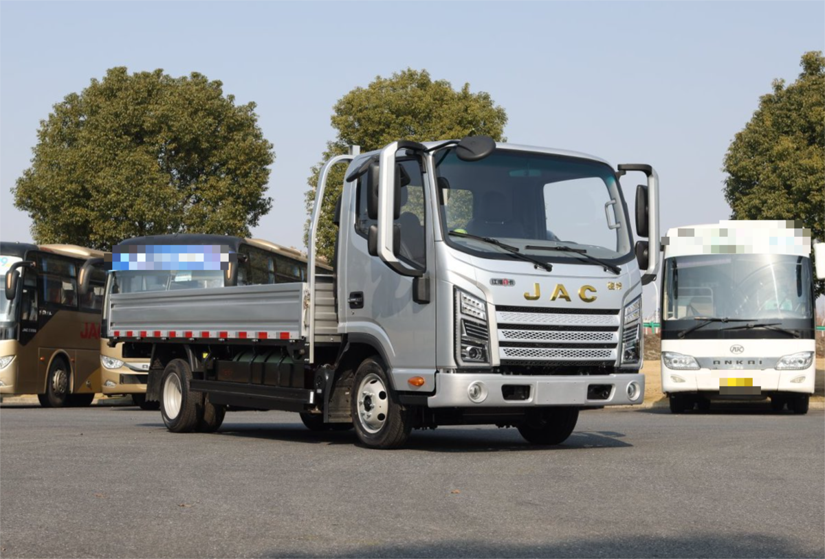 骏铃A3气体机:续航超600km 年省2万 !