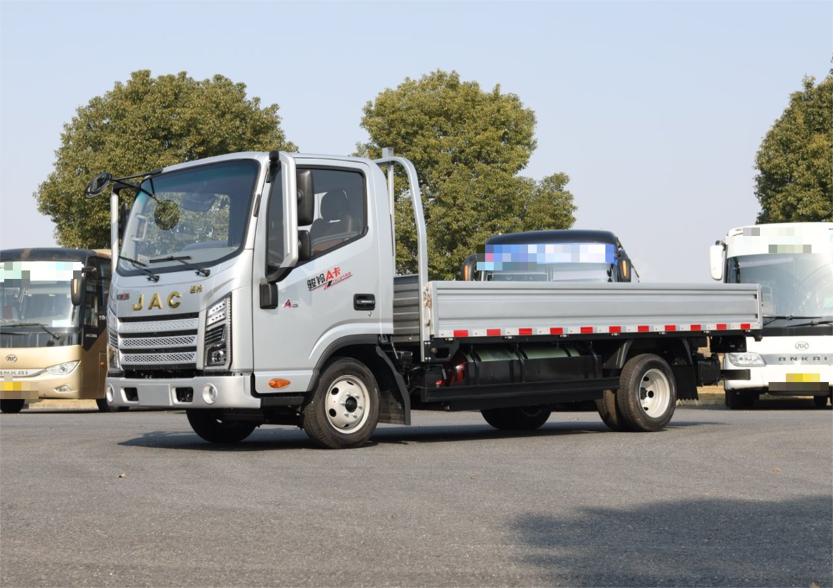 骏铃A3气体机:续航超600km 年省2万 !