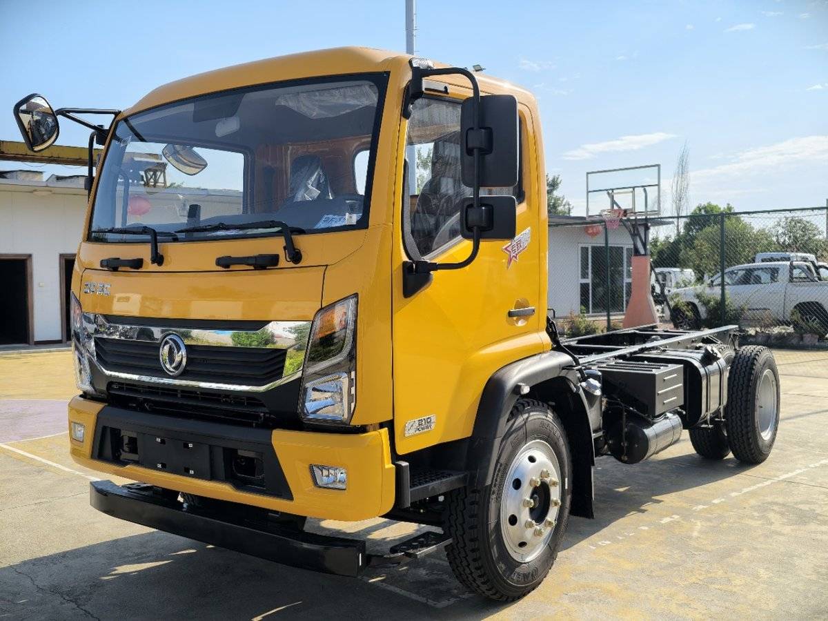 想买清洗吸污车？看东风股份新一代车型如何兼顾动力、效率与舒适c702862935bab90fd69dd60d4c40ea01