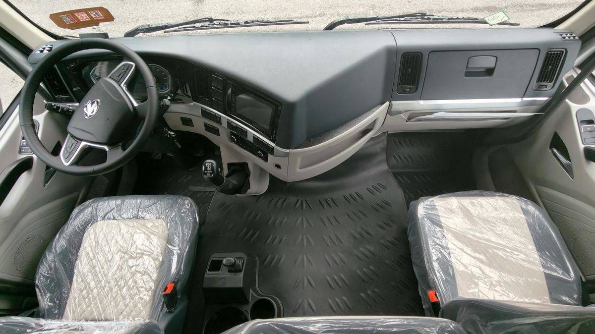 创富一哥硬核登场！乘龙H5 LNG大单桥解锁物流盈利新法门IMG20251222103045