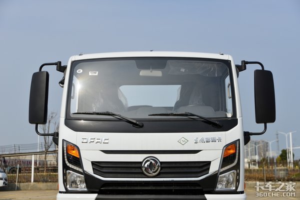 150马力CNG轻卡 东风多利卡D6M超能版