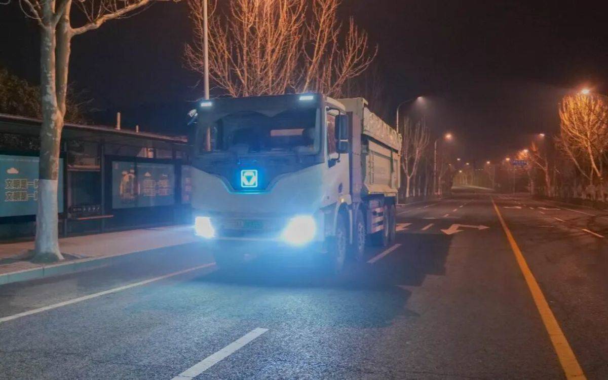 车轮所至，皆是热土！徐工纯电动自卸车赋能北方绿色基建