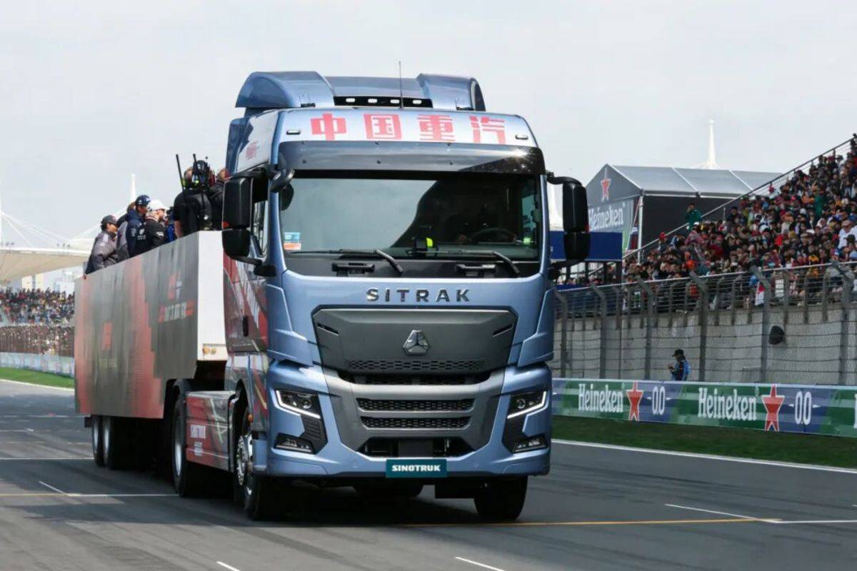 骐骥底换重卡 驶入F1赛场！图片