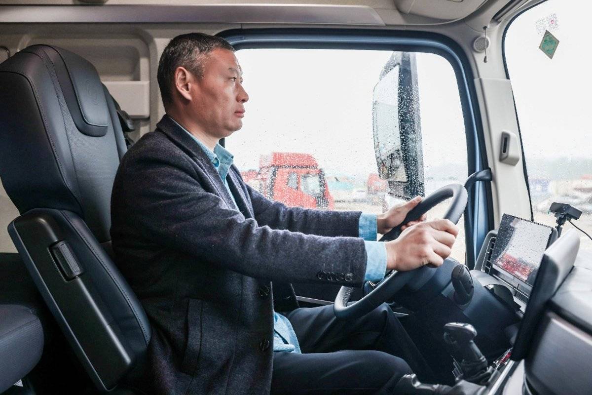 开龙擎向富行 阜阳至杭州带货试车 东风新KL600马力综合油耗29升