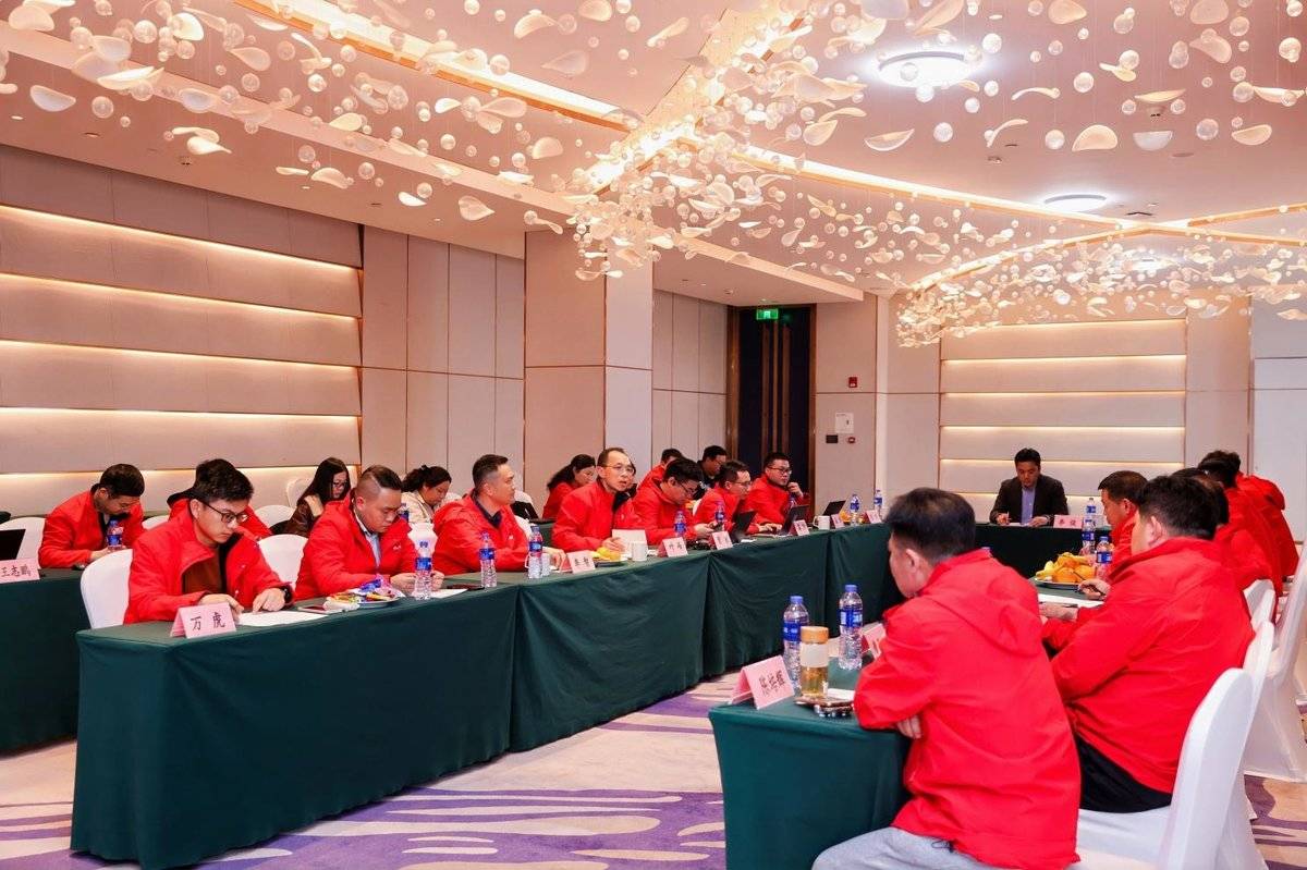 “龙抬头 启新程”东风龙擎3.0 技术升级 东风天龙新KL上市发布IMG_0769