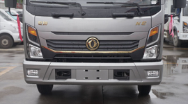 实车亮相 惊艳登场｜东风乾坤门店品鉴，解锁高端轻卡硬核实力