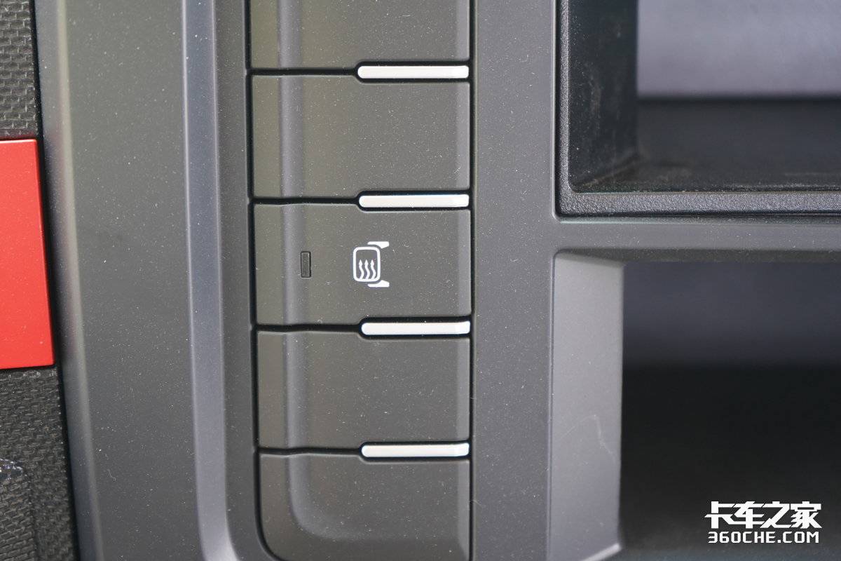 东康180马力配法士特6档箱 还带睡眠座舱 东风乾坤K6直击绿通痛点