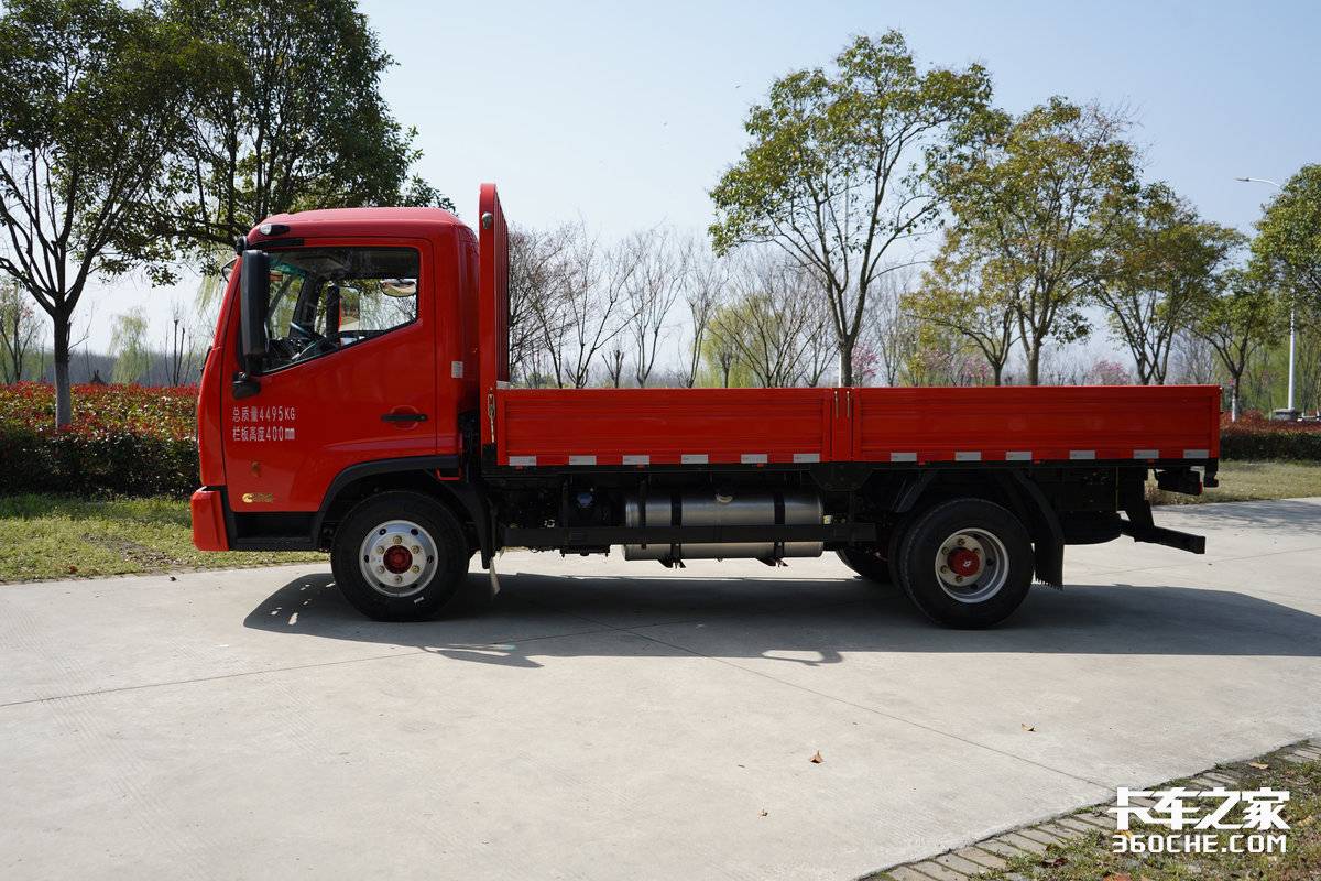 东康180马力配法士特6档箱 还带睡眠座舱 东风乾坤K6直击绿通痛点