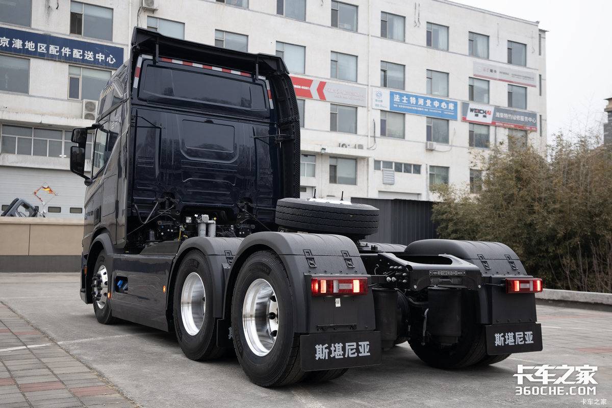 风阻低至0.36 500马力配汉德桥 双油箱1000L 国产斯堪尼亚NEXT ERA