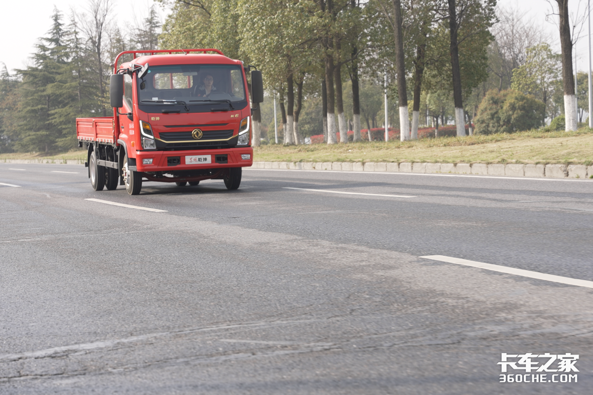 东风乾坤K6评测:生鲜运输的“效能王者”是否实至名归?