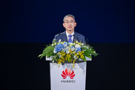 华为侯金龙：技术引领变革，共筑数字能源产业繁荣新生态
