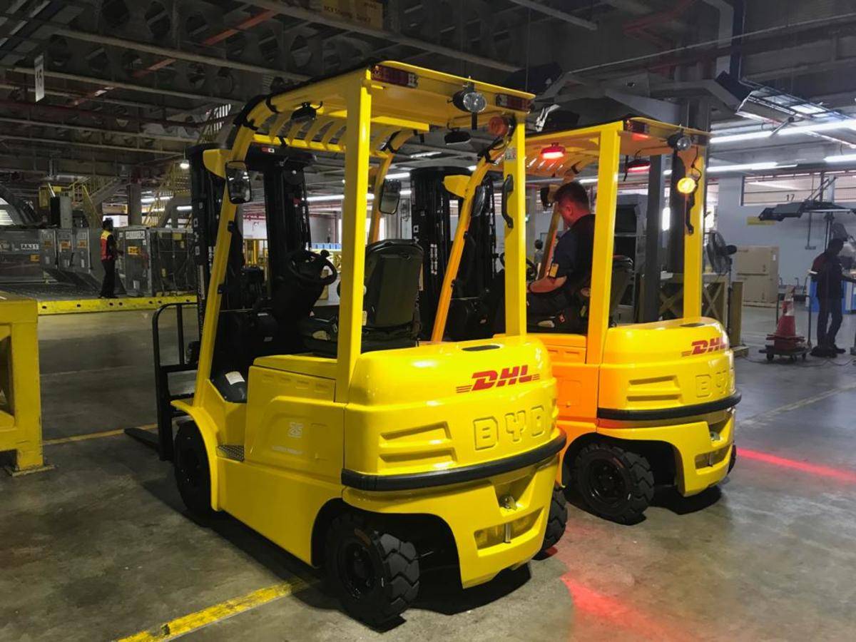 367公里续航 售价14.3万新币 比亚迪小卡T35登陆新加坡