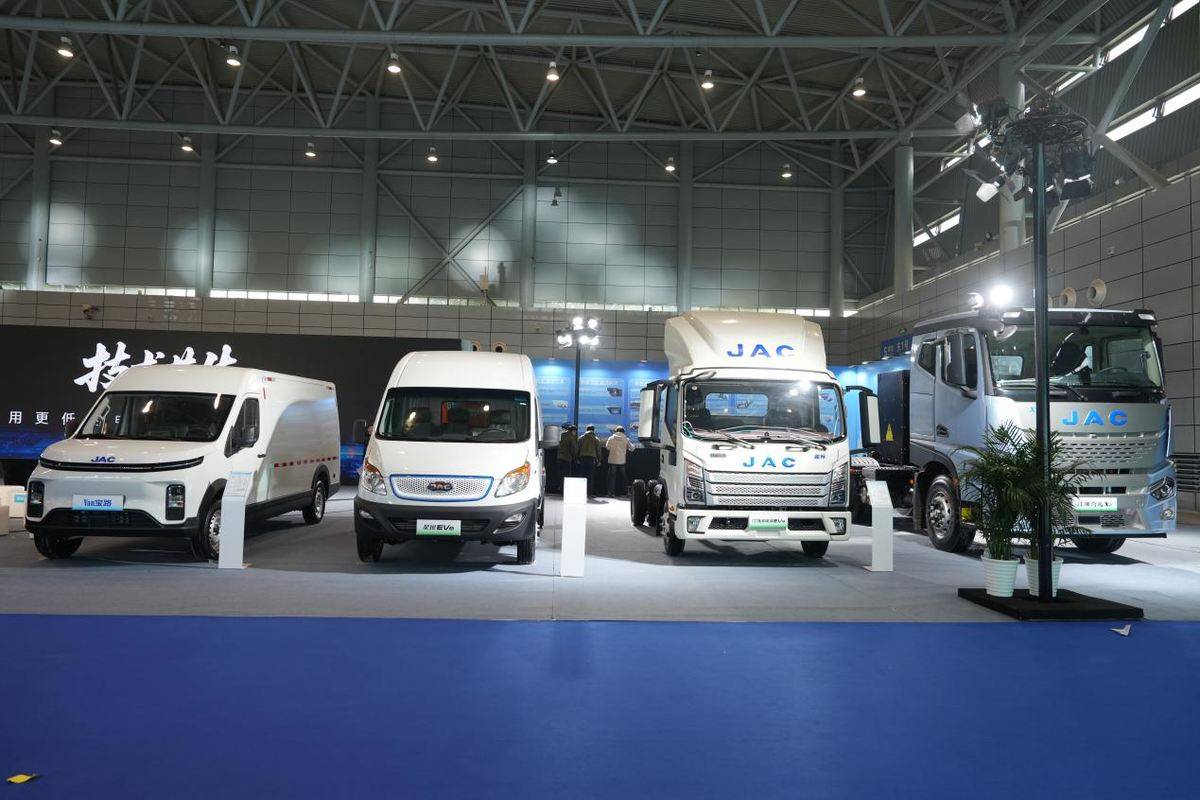 智链绿动 破局共生！江淮商用车亮相2026合肥新能源商用车展11a931f7d01c67aa46eb43fe3efa79b5