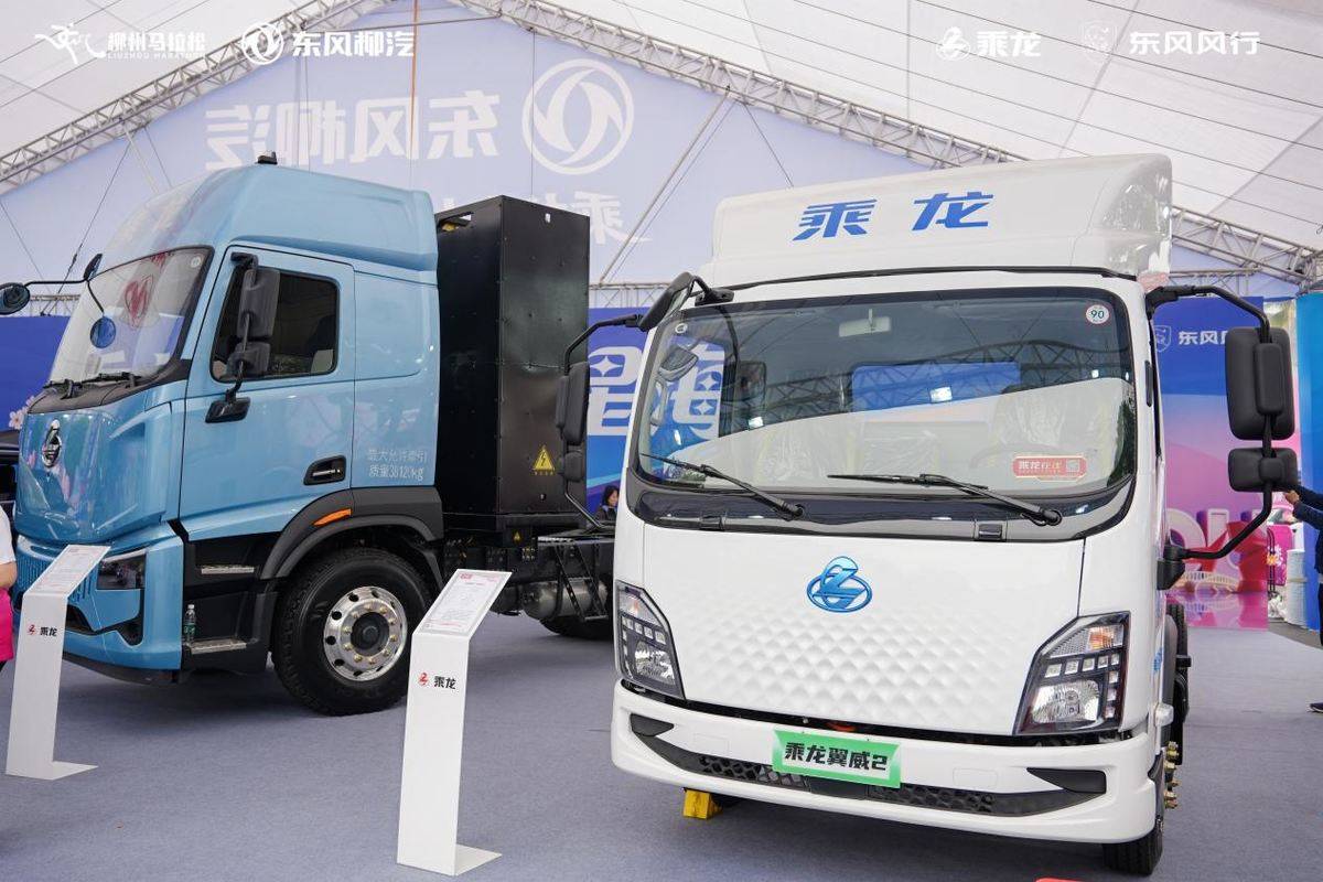 东风柳汽乘龙助力2026柳州马拉松