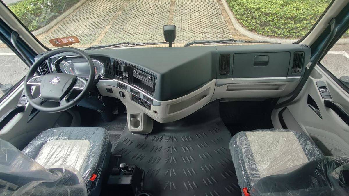 每年多赚3万6 乘龙H5超轻版纯电牵引助您资源运输赚不停IMG20251222102239