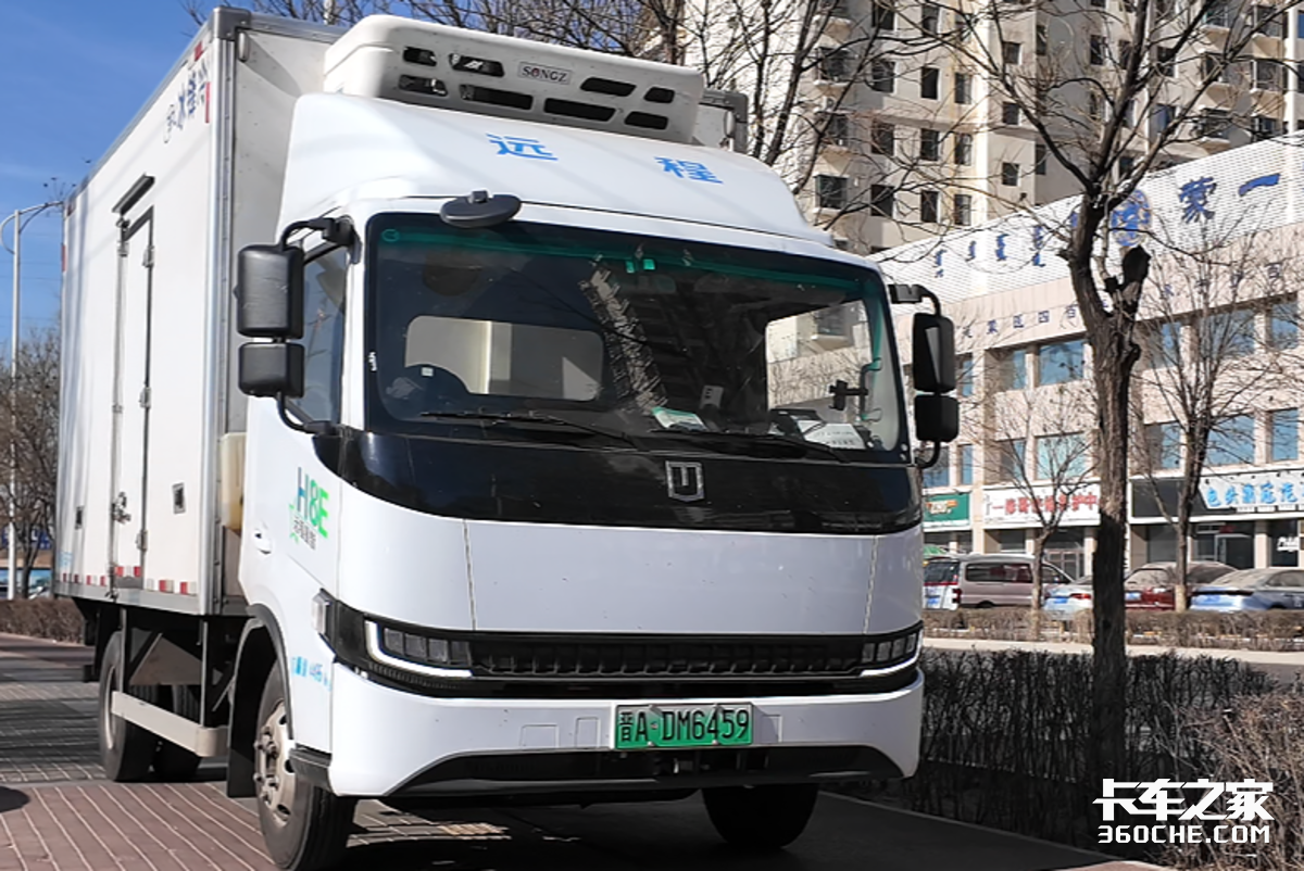 8年老司机亲述 专线一公里3毛5 10度电之差让长途货运告别续航焦虑